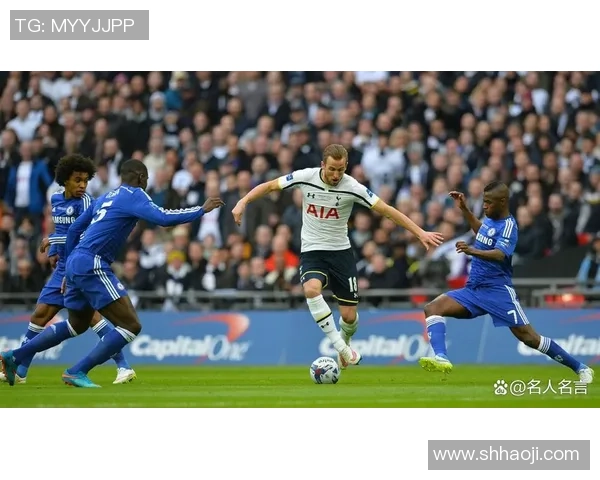 06年切尔西与热刺经典对决回顾:足球激情与荣耀的碰撞 06年切尔西与热刺经典对决回顾:足球激情与荣耀的碰撞