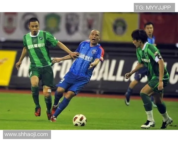 2015年申花对阵杭州绿城的精彩对决回顾与分析