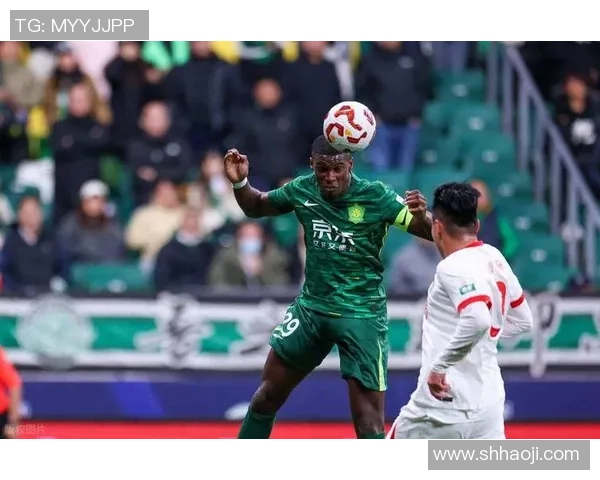 全北现代与国安激战正酣比分揭晓精彩瞬间回顾与分析